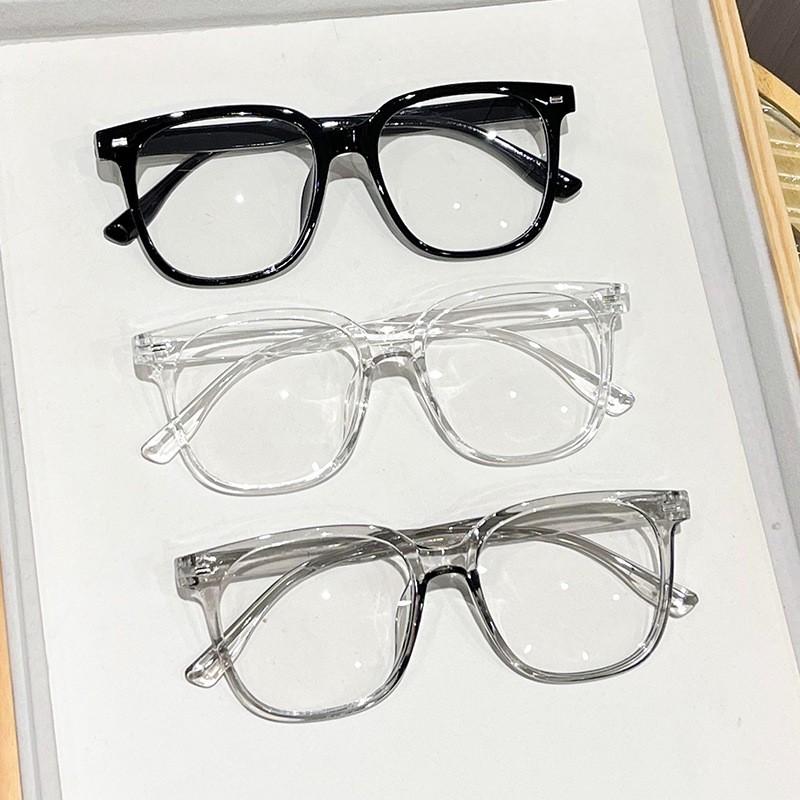 Unisex Geometric Retro Fashion Flat Glasses, Lightweight Eyeglasses, Blue Light Blocking, Suitable for All Face Shapes, Stylish Design, Perfect for Family and Friends