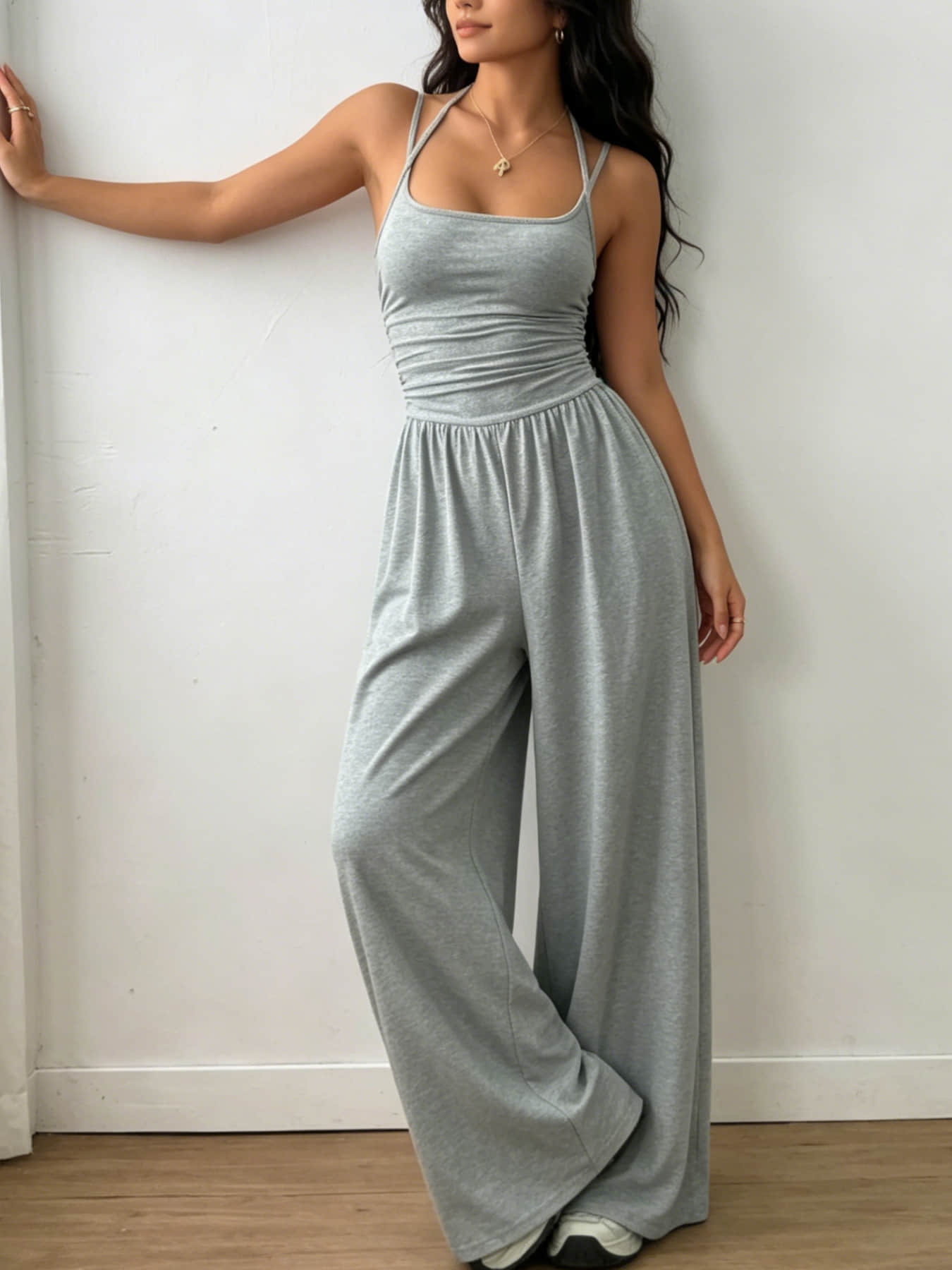 Summer New Fashion Women's Wear Design Double Fine Shoulder Strap One-Piece Wide Leg, Pleated Waist Design, Suitable for Commuting, Daily Wear, Vacation, Home, and Outdoor Adventures