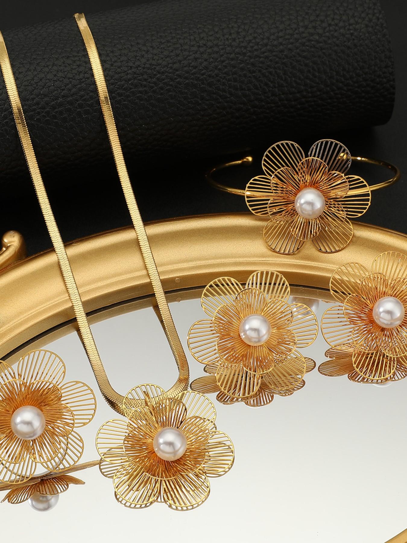 5 Piece Hollow Flower Pearl Stainless Steel Jewelry Set, Women's Wedding Party Luxury Gift, Casual All Seasons Accessories