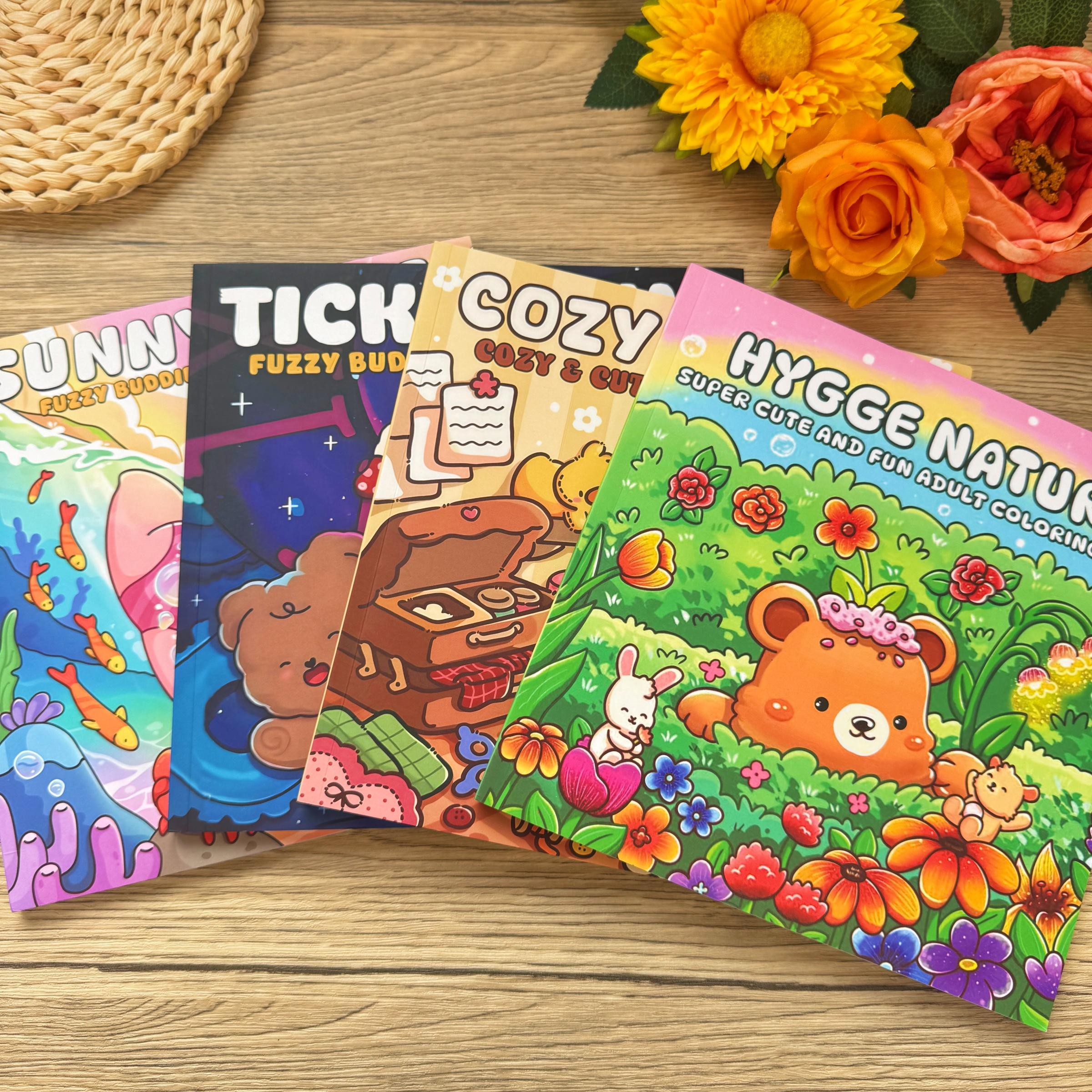 4/8 Pieces Cute Coloring Book Set,  Multi-Theme Designs, Enjoy Drawing Process, Stress Relief Art, Perfect Gift for Holidays & Daily Fun