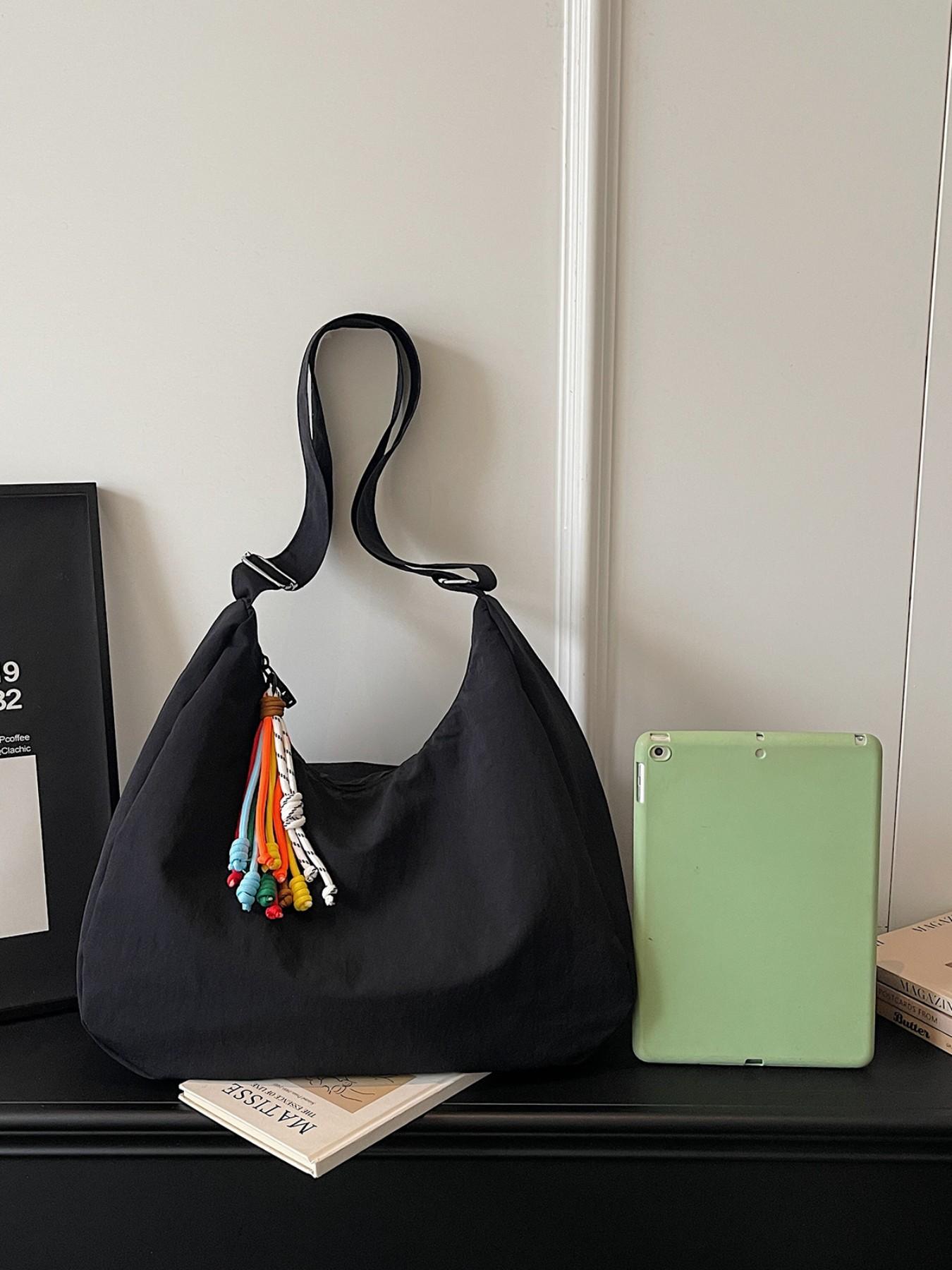 Water-Resistant Nylon Crossbody Shoulder Bag, Large Capacity Casual Style, Plain Design for All Seasons, Ideal for Students and Daily Use