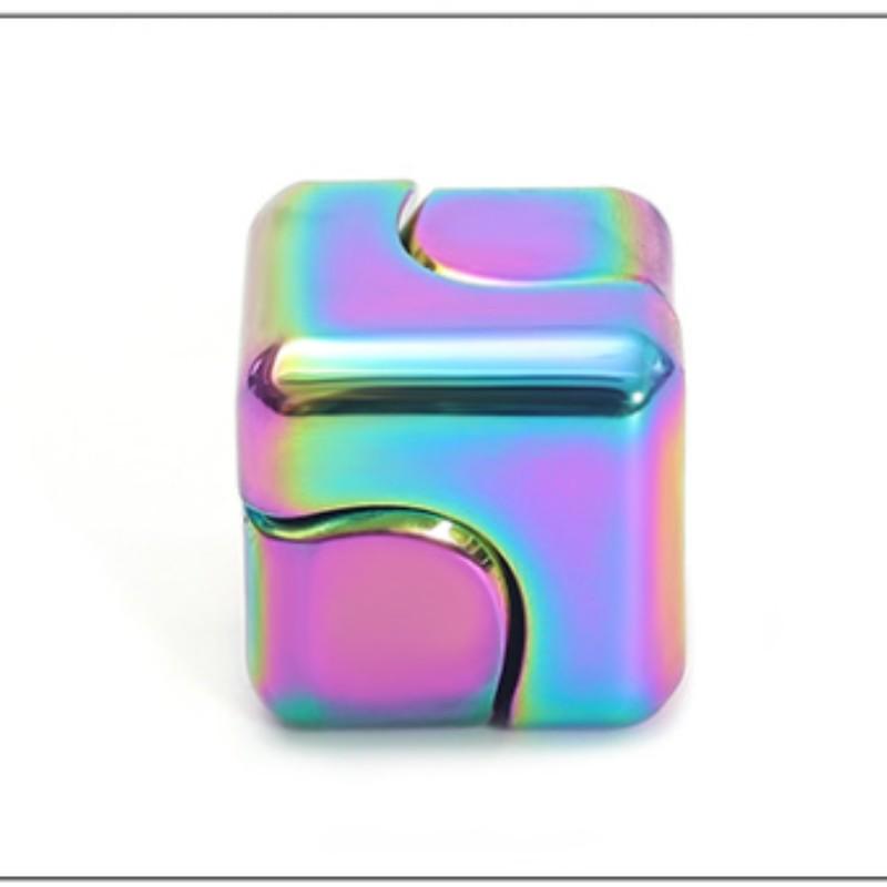 Alloy Spinning Rubik's Cube, Finger Spinner, Colorful Square Fidget Spinner, Cube Leisure Toys