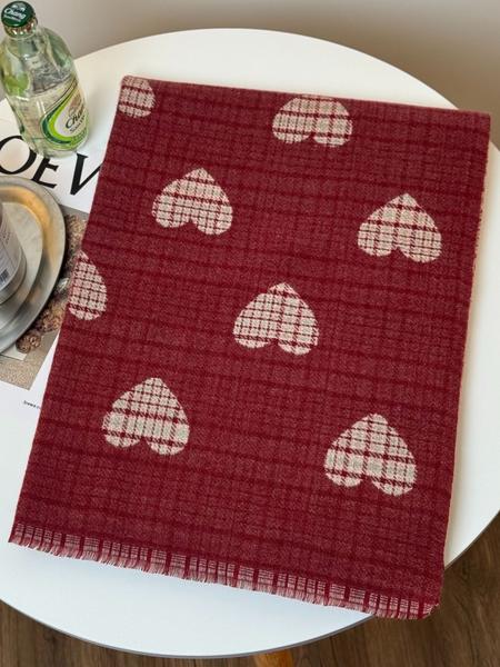 Plaid & Heart Pattern Tassel Decor Scarf, Elegant Soft Warm Thick Shawl for Women & Men, Fashion Accessories for Fall & Winter, Checkered Scarf