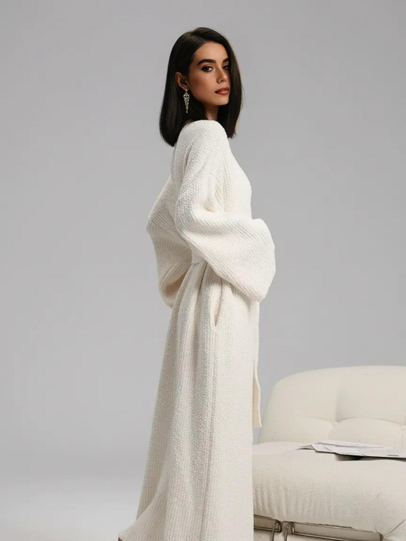 【COZY Soft Plush Feel】Women's Double-Sided Fleece Robe｜Thickened Long Plush Casual Loungewear｜Warm Flannel Pajamas for Fall & Winter｜Soft, Cozy, and Wearable Indoors & Outdoors