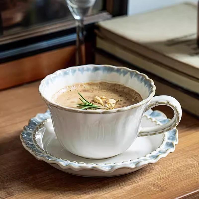 Vintage Palace Style Blue Skirt Latte Art Cup Set, Elegant Carved Ceramic Coffee Mug, Breakfast Water Cup, Mug Set, Latte Mugs for Tea Coffee Milk for Home Office Espresso Cups, Perfect Gift for Coffee Lovers, Stylish Latte Art Mug