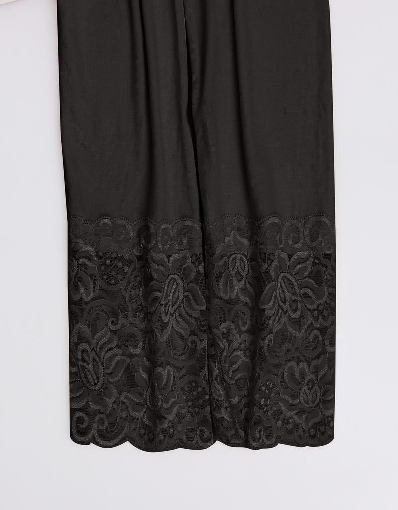 Women's Long Nightgown with Deep V-Neck & Lace Trim Sleeves, Comfortable Home Sleepwear for Spring Autumn Winter Seasons, Womenswear