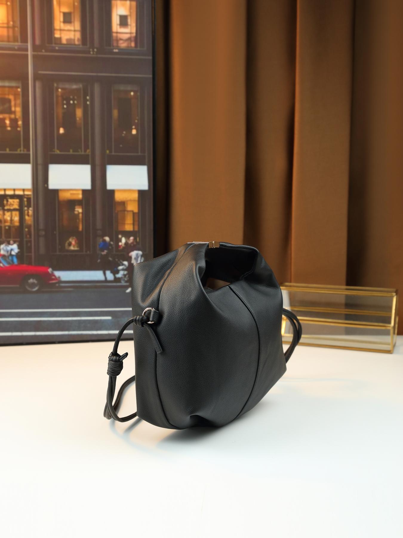 Niche design simple solid color bento bag lychee pattern going out leisure Fashionable Evening Bag shoulder messenger bag dinner bag