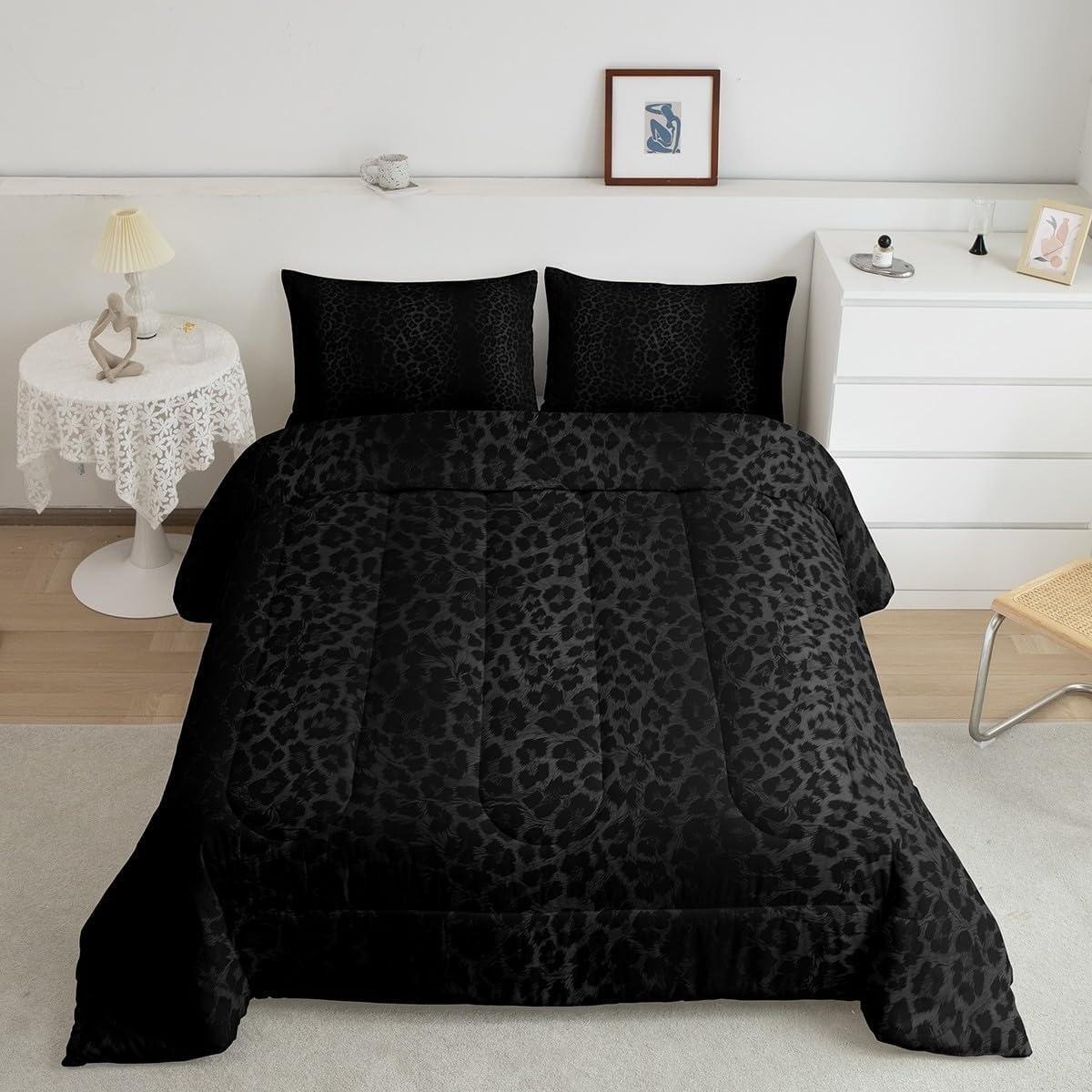 3-piece Black Leopard Print Quilted Comforter Set, Soft Bedding Sets (1 comforter + 2 pillowcases, pillowcases without inserts), available in Twin, Full, Queen sizes, U-shaped quilting, comforter with 200gsm filling