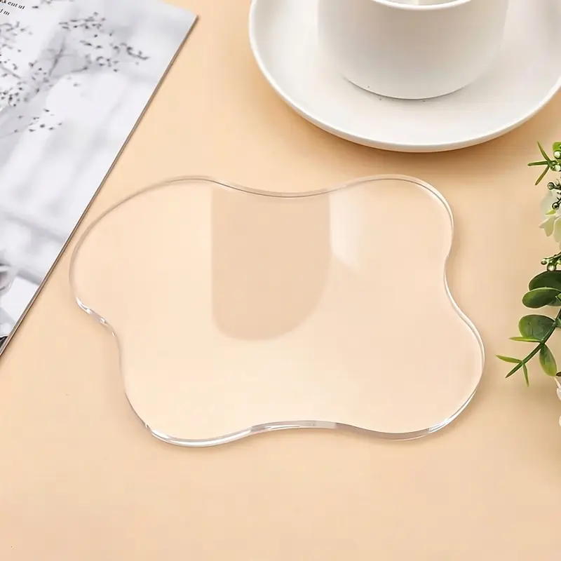 Acrylic coaster decorative plate, 5mm transparent irregular bar beverage coaster, Coasters for drinks, transparent cloud shaped coffee cup coaster, suitable for desktop protection and accessory display, gifts for family and friends