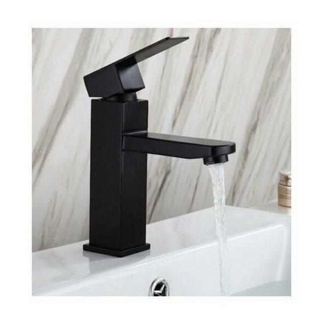 Stainless Steel Sink Faucet, Single Hole Cold Hot Water Mixer, Modern Style, Bathroom Basin Replacement Accessories