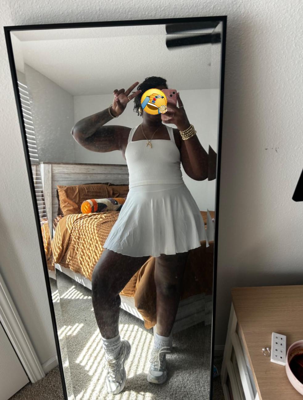 SUNVADUN 481-3 PIECE Women's Tank Tops Strappy Sleeveless Square Neck Stretch Tee Shirts Crop Camis 481-Black,Coffee,Beige Casual Everyday Wear Womenswear Basic Minimalist Short