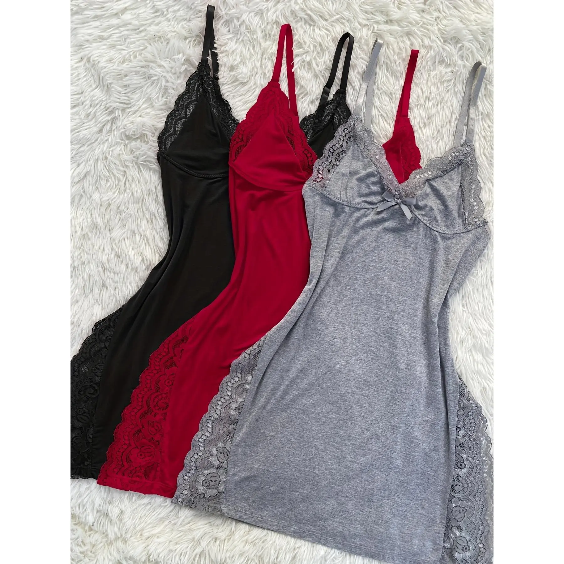 Lace Panelled V-neckline Side-opening Women's Nightdress For All Season Home Wear