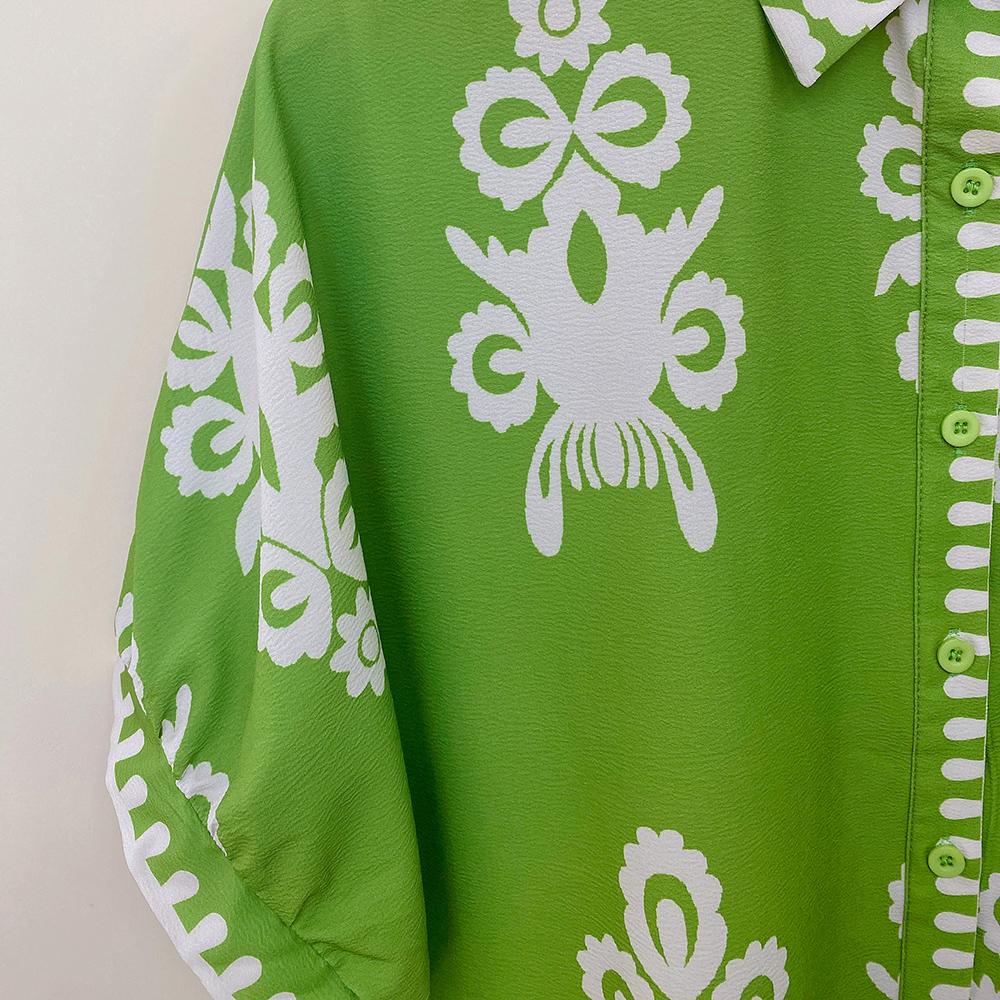 SageVell Boho Green Abstract Print Shirt - Oversized Fit, Retro Collar & Flowy Sleeves, Batwing Half Sleeve Blouse Teacher Outfits Trendy Blouses SpringStatements