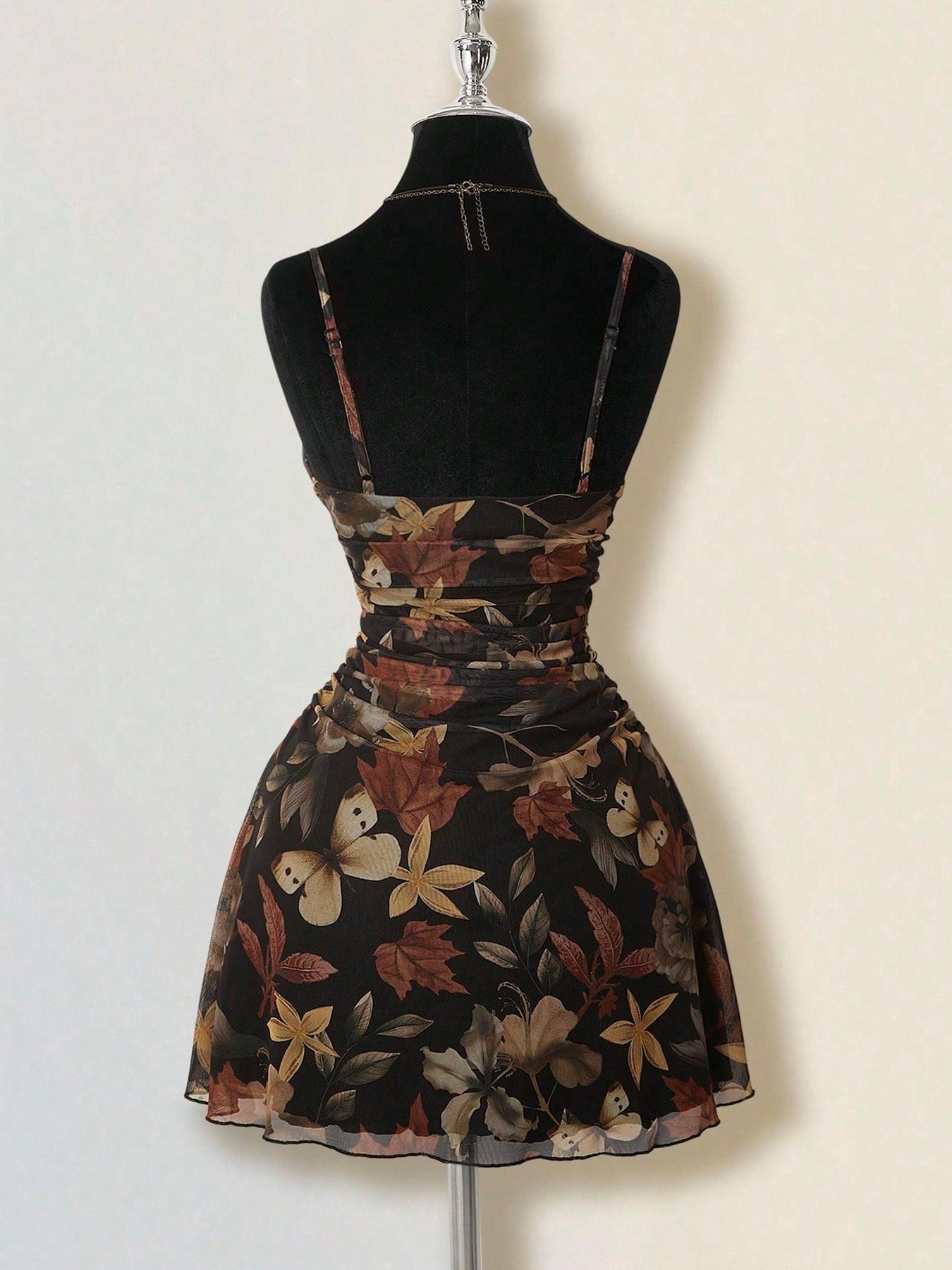 1 Piece Autumn Leaf Waist-Cinched Dress | Euro-American Casual Vibe | Spaghetti Strap Design + Breathable Fabric | Comfortable Pick for Autumn Day Trips / Casual Social Gatherings