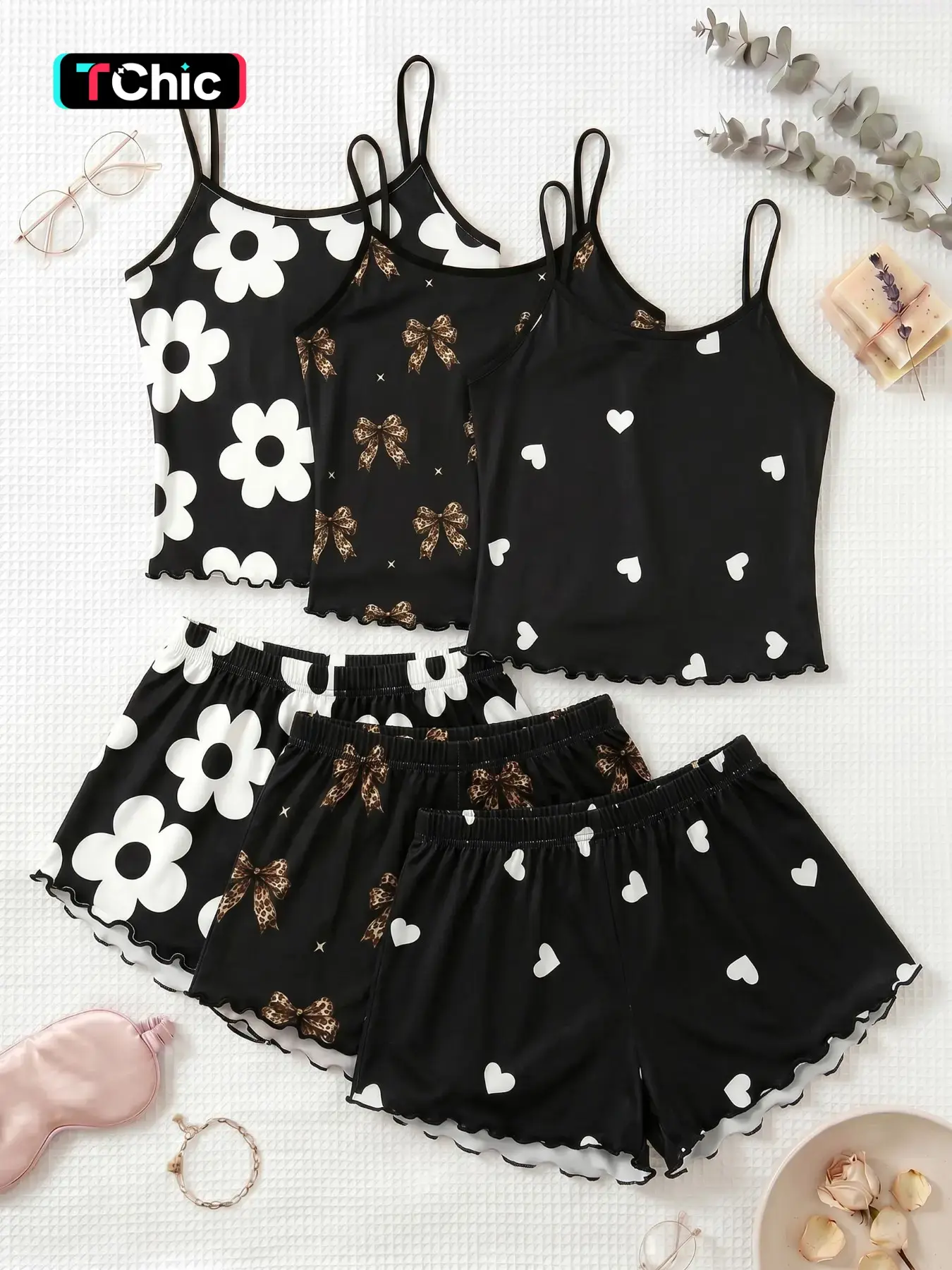 3-Piece Spaghetti Strap Pajama Set, Heart Print Sleeveless Shorts, Sweet Cool Girl Style, Breathable Home Sleepwear, Slim-Fitting, All Seasons, Loungewear, Pjs
