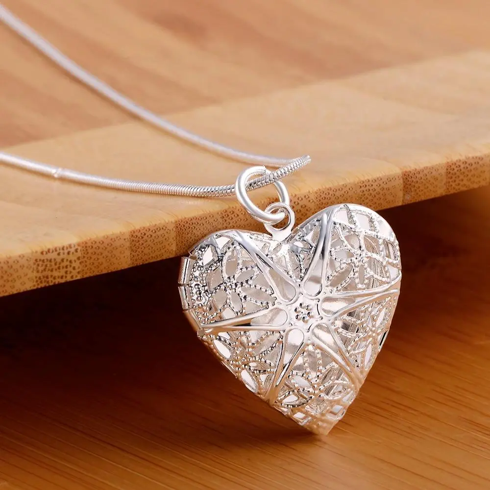 Women's 925 Sterling Silver Photo Frame Pendant Necklace, 18/20/22/24-Inch Multi-Size Snake Chain, Wedding Fashion Charm Jewelry