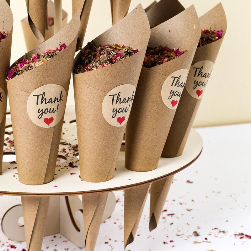 Wedding confetti cone-shaped wooden bracket wedding decoration kraft paper cone-shaped bracket tray party decoration