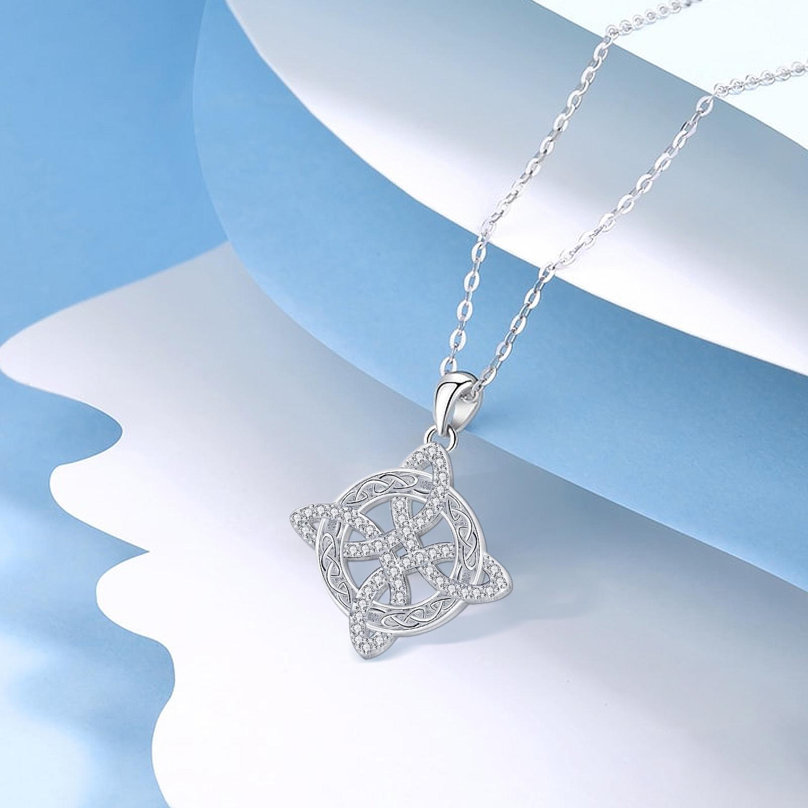 DRINSPER Witches Knot Necklace Hecate Goddess of Witches with Celtic Knot Design Pendant Necklace, Collar De Amuleto De Proteción, Copper Pendant with Aritificial Gemstone Decor Fashion Jewelry Accessories Gift for Women