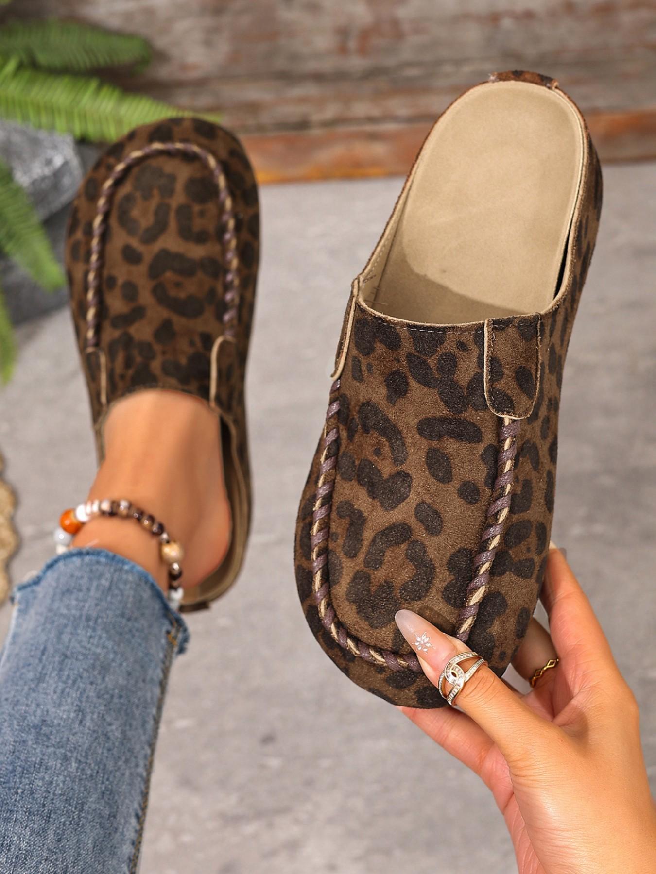 Women Faux Suede Slip On Mule Flats Hand Stitched Trim Closed Toe Backless Loafers Casual Walking Slide Shoes Casual Mules