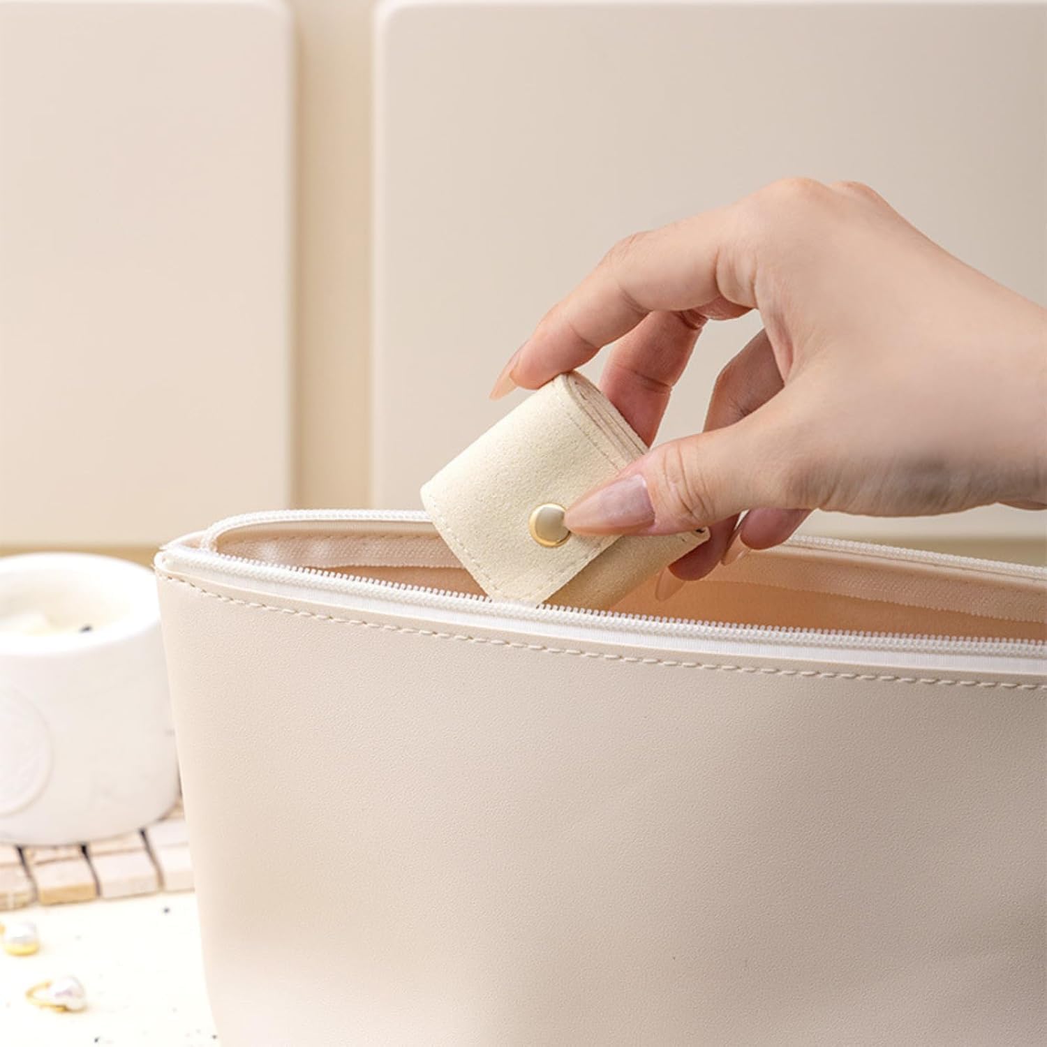 Mini Travel Jewelry Bag with Buckle, Secure Closure, Small Travel Jewelry Organizer Case, Foldable Jewelry Roll for Journey Rings, Necklaces, Earrings, Bracelets-Lightweight Jewelry Storage Organizer, Compact Storage