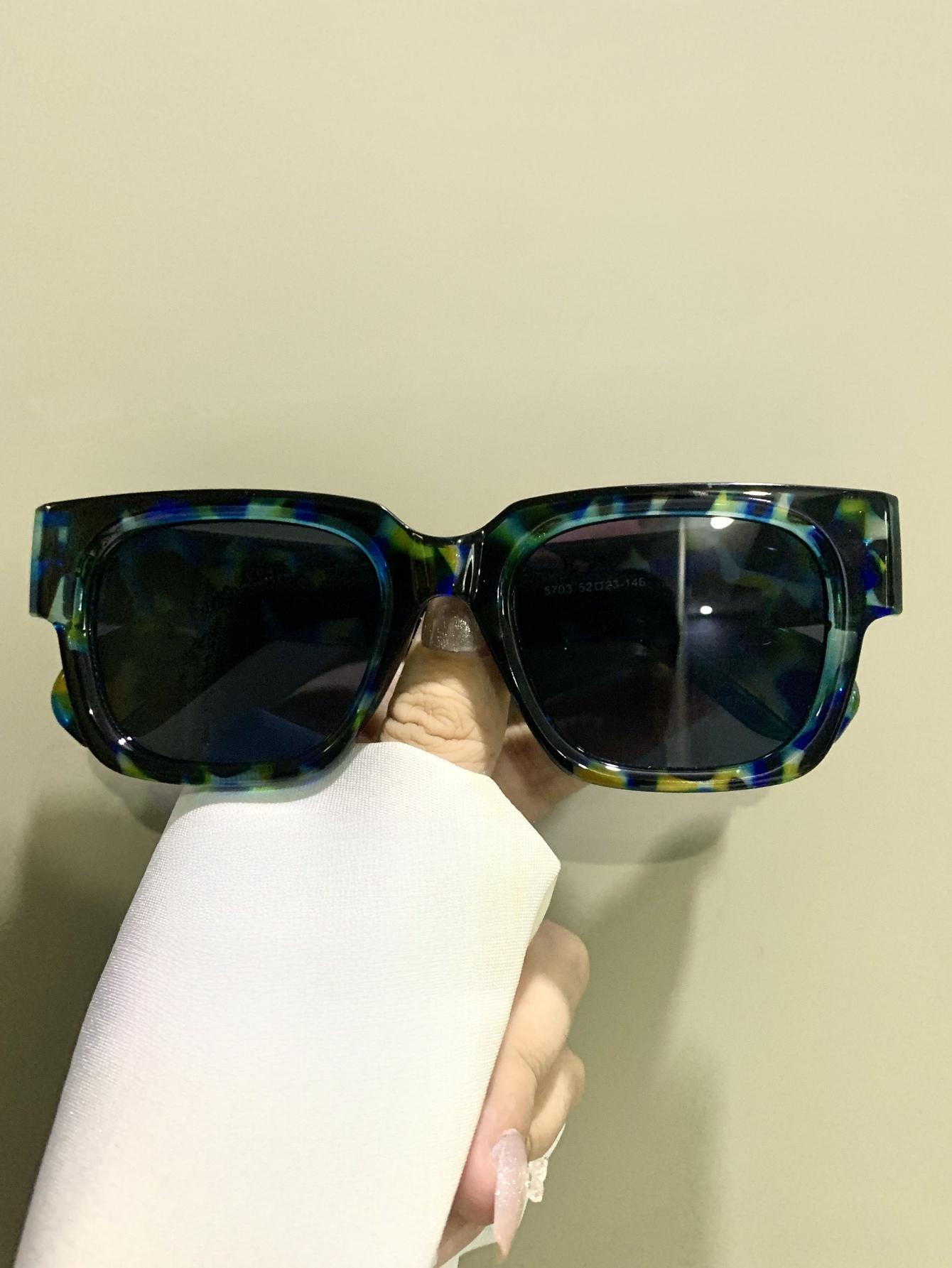 Small Square Glasses, Simple and Casual Fashion Eyewear, Thick-Frame Eyeglasses for Men and Women, Perfect for Daily Wear, Square Chunky Frame, Square Frames Glasses