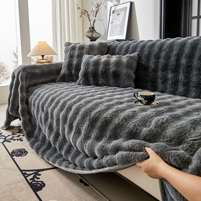 Faux Fur Couch Cover, Soft Warm Plush Sofa Cover, Non-Slip Sectional Slipcover, Washable Furniture Protector for Kids & Pets, L-Shaped Design, Furniture Covers
