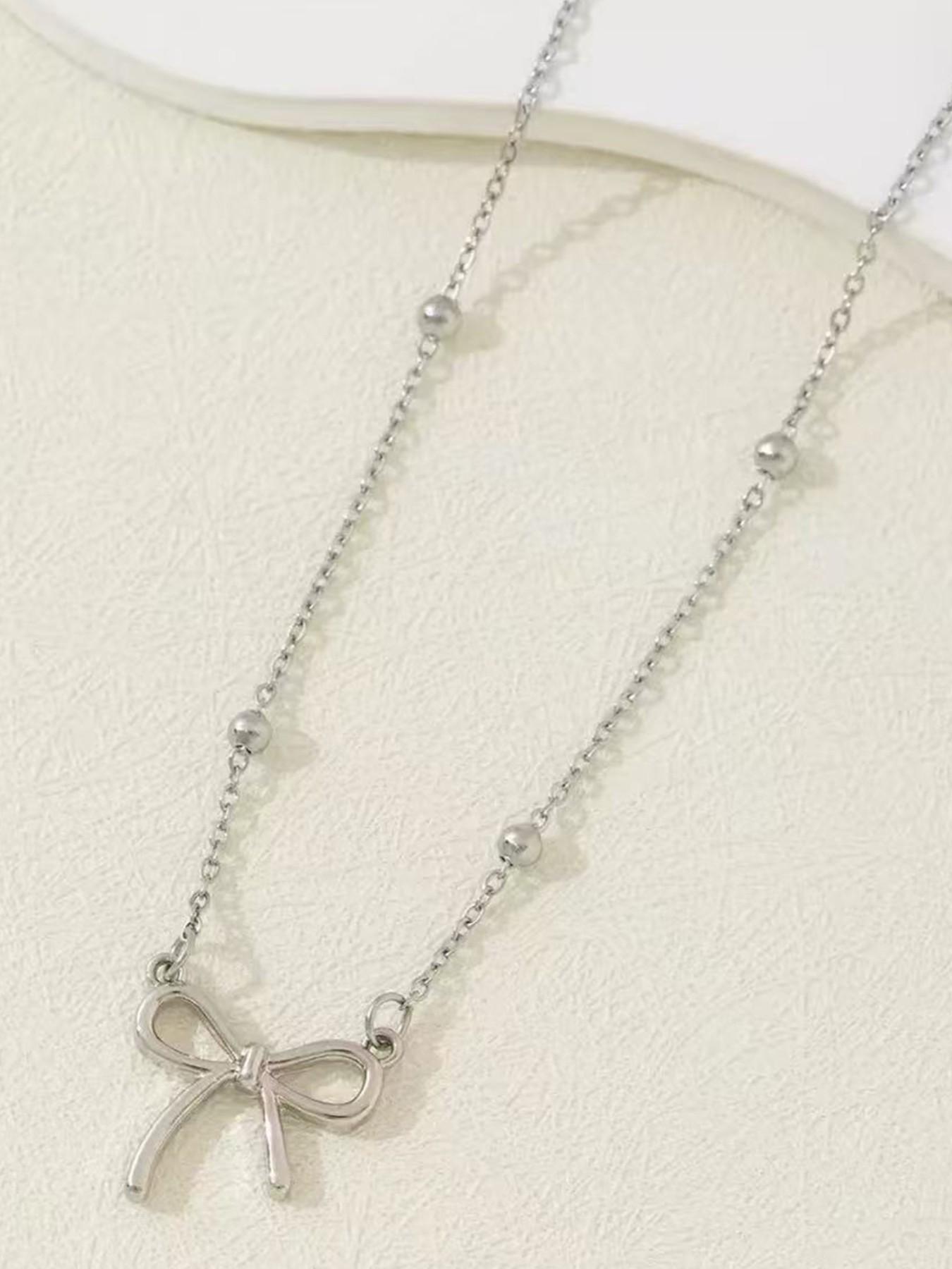 Clean Girl Aesthetic Necklace, Delicate Bow Necklace, Gold Plated Cute Choker, Small Bow Pendant Charm, Teenager Gift