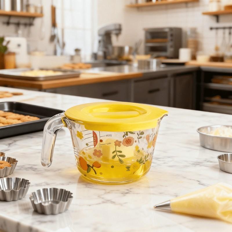 Large Capacity Glass Measuring Cup with Scale, Microwave Safe, Borosilicate Glass, BPA Free, Kitchen Essential, Elegant Floral Design