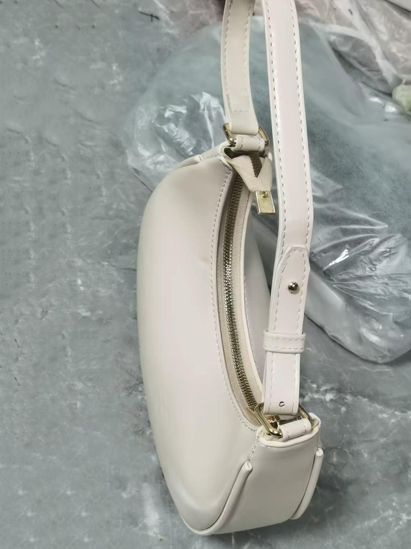 Women's Simple Style Plain Color Moon Shaped Shoulder Bag, Casual Trendy Novelty Pu Leather Handheld Bag, Fashionable Hobo Bag for Daily Use, Crescent Bag