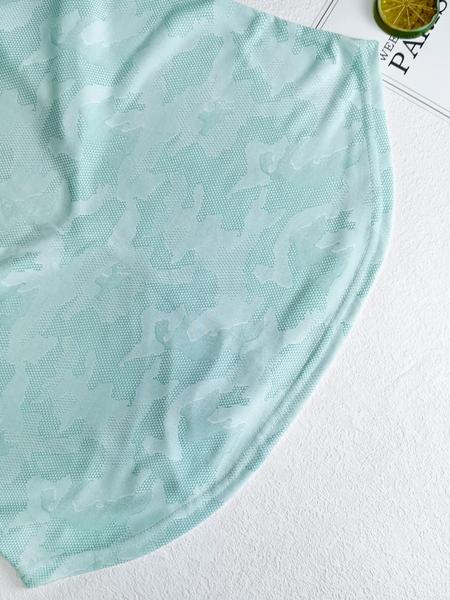 Sporty Women's Camo Print Letter Tape Sports Vest, Sport Criss Cross Cut Out Tank Top, Sporty Cami Top, Ladies Sportswear for Summer