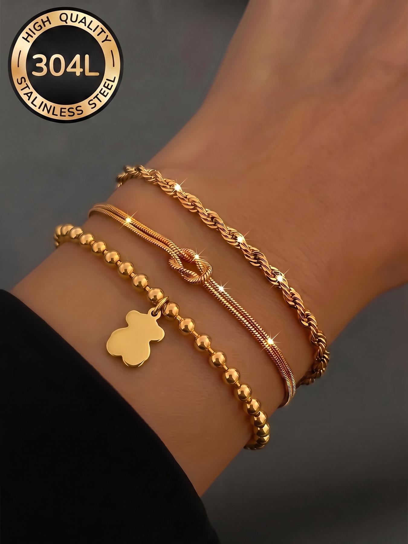 Gentle and elegant versatile bracelet, small and exquisite to adorn your wrist. The style is simple and not exaggerated, the workmanship is solid and the details are in place, making it an excellent choice for a girlfriend to wear