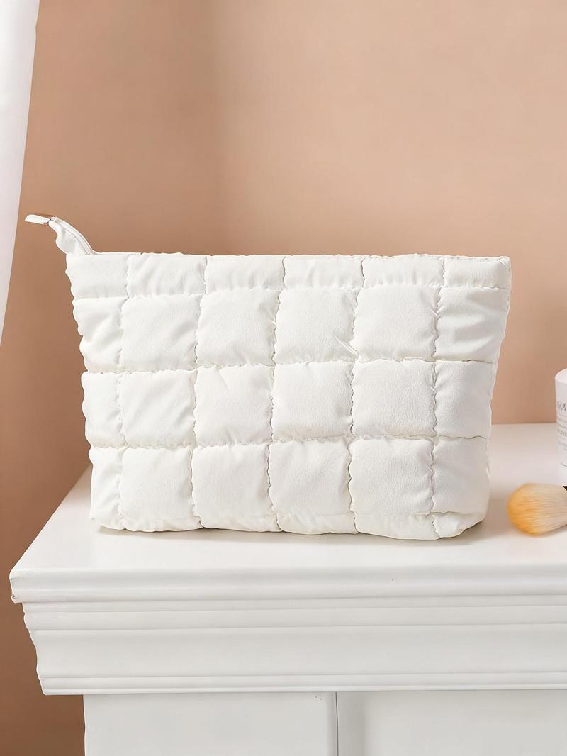 Ladies' minimalist fashion diamond-pattern makeup bag, casual textured quilted women's bag, suitable for daily business trips and travel, easy to carry, Makeup Organizer Pouch, Handheld Cosmetic Pouch