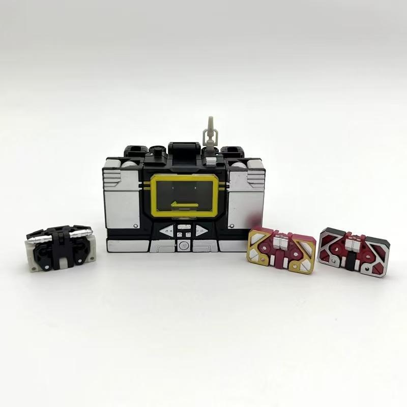 In Stock PT-04 Black Soundwave PT04B Transformation Tape G1 Mini Pocket War KO DX9 Action Figure Robot Toys christmas Kids Gift