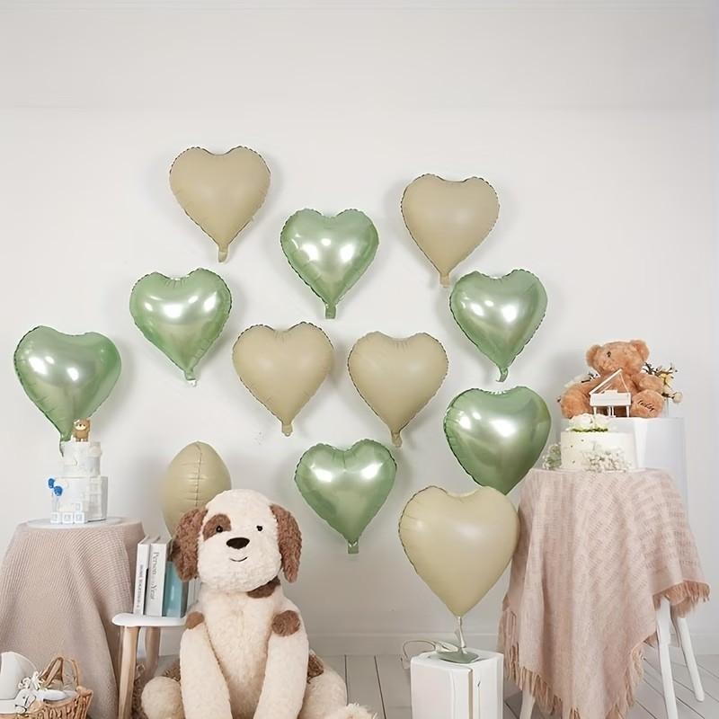 Light green cream colored heart-shaped aluminum foil balloons, 12 heart-shaped balloons with 2 accessories, suitable for jungle adventure parties, birthdays, graduation ceremonies, garden weddings, baby shower party decorations