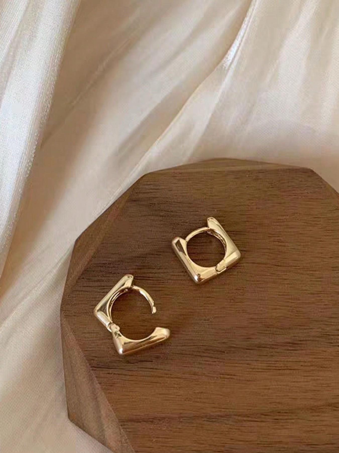 Women's Geometric Hoop Earrings, Vintage Simple Design Copper Ear Cuffs, Casual Daily Party Jewelry, Perfect for Mother's Day Christmas