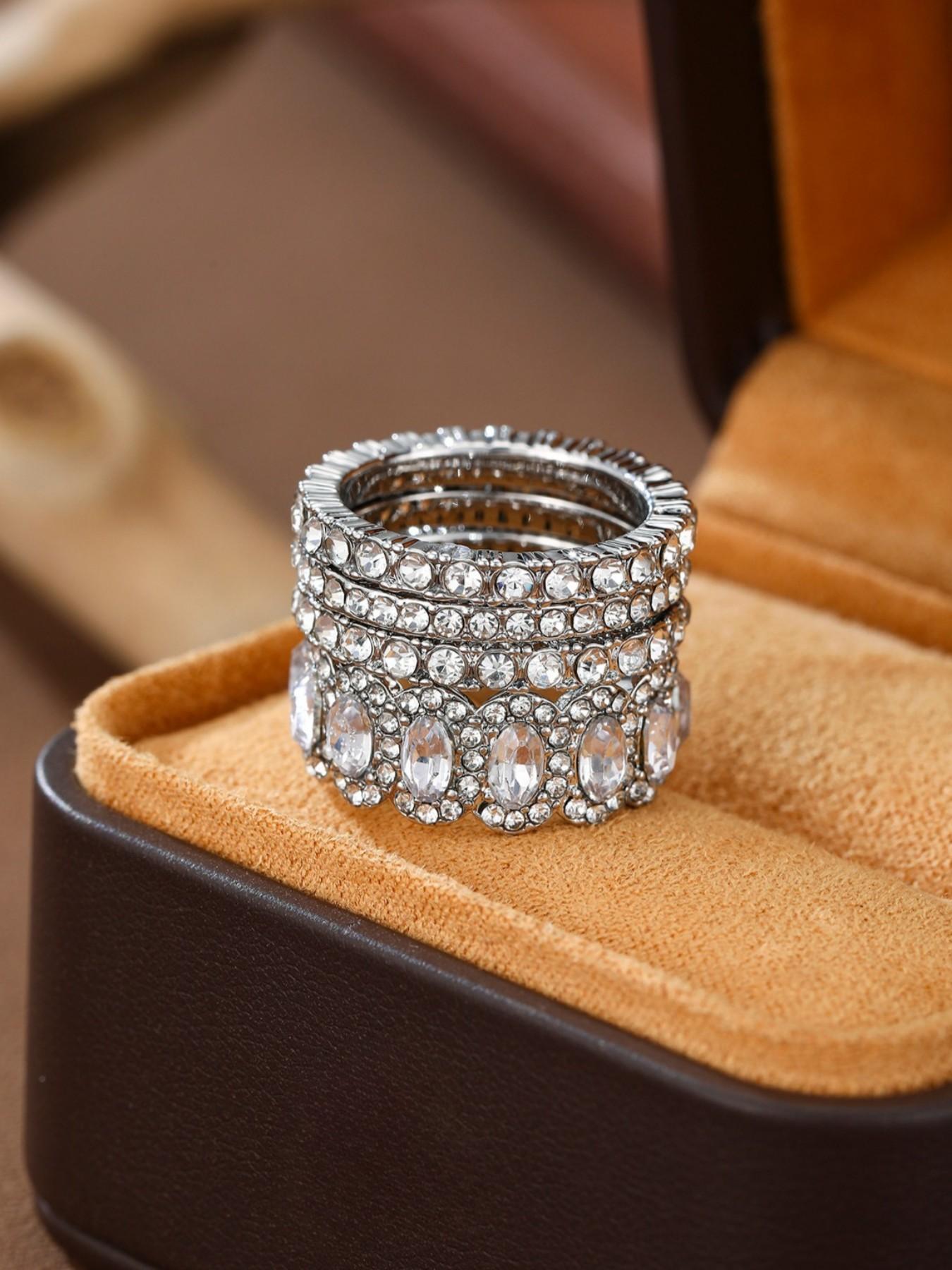 4pcs/set Luxury Inlay Shiny Zirconia Ring Set for Women Wedding Banquet Party Magnificent Stacking Jewelry Valentine'S Day Anniversary Gift Statement Rings