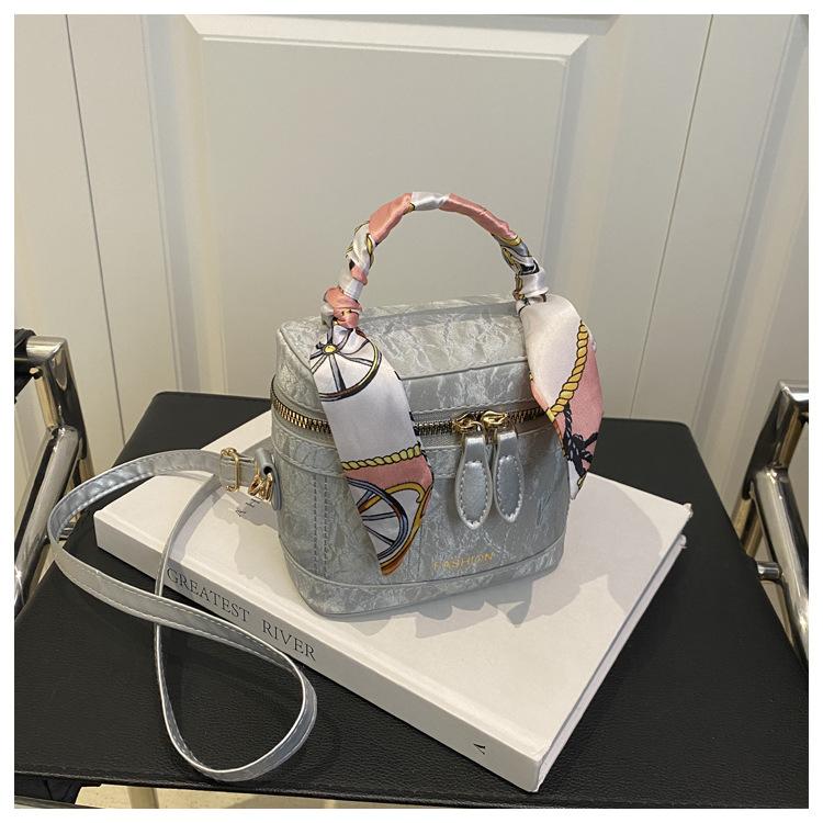Womens Square Crossbody Shoulder Bag Korean Style Adjustable Plain Purse Cute Lightweight Athletic Small Everyday Casual Messenger Shopping Travel