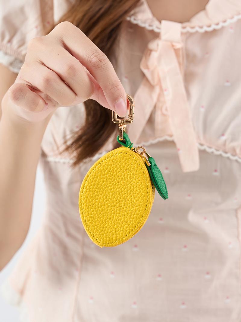 Fruit bag pendant, keychain fruit pendant, keychainaccessory, compatible with airine tag wallet, perfect giftfor bags and backpacks, all season casual style, Ideal Gift, Keychain Wristlet