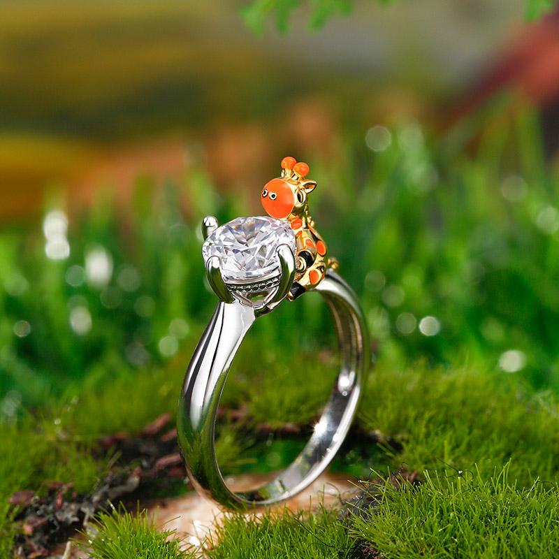 Jeulia Hug Me Series Cute Animals hug Diamond Round Cut Sterling Silver Rings Set for Wedding Birthday Engagement Chrsitmas Valentines Women Girls Gift white gold elegance