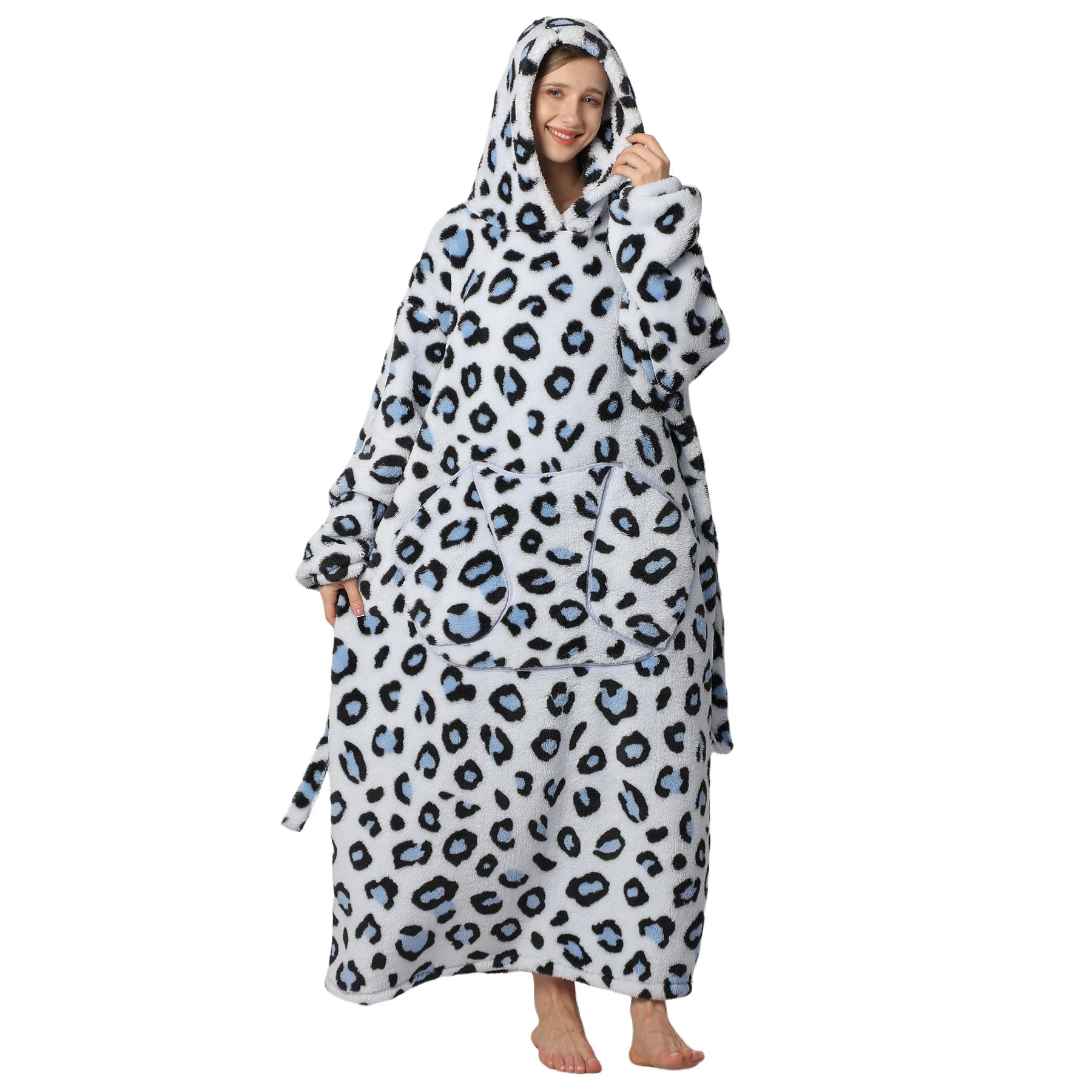 Msrlassn Cute Cartoon Pattern Valentine's Day Hooded Blanket as Birthday Gifts for Mom Women Girlfriend Men, Oversized Wearable Hooded Sweatshirt Pullover, Large Warm and Cozy Loungewear Womenswear Large Pocket Pajamas