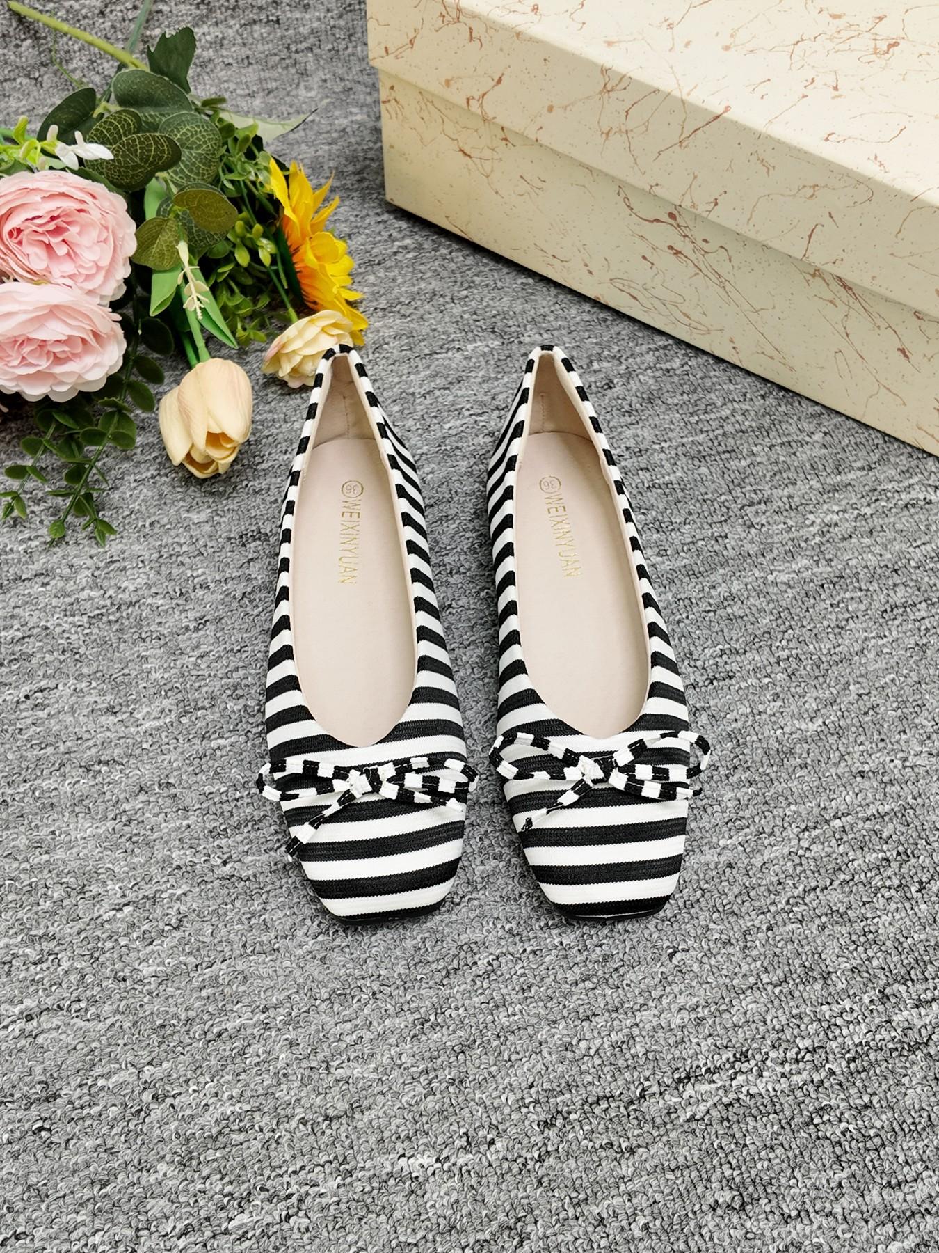 2026 New Striped Square Toe Flat Shoes, French Soft Sole Low Top Bow Single Shoe, Commuter Versatile Slimming Women's Shoes