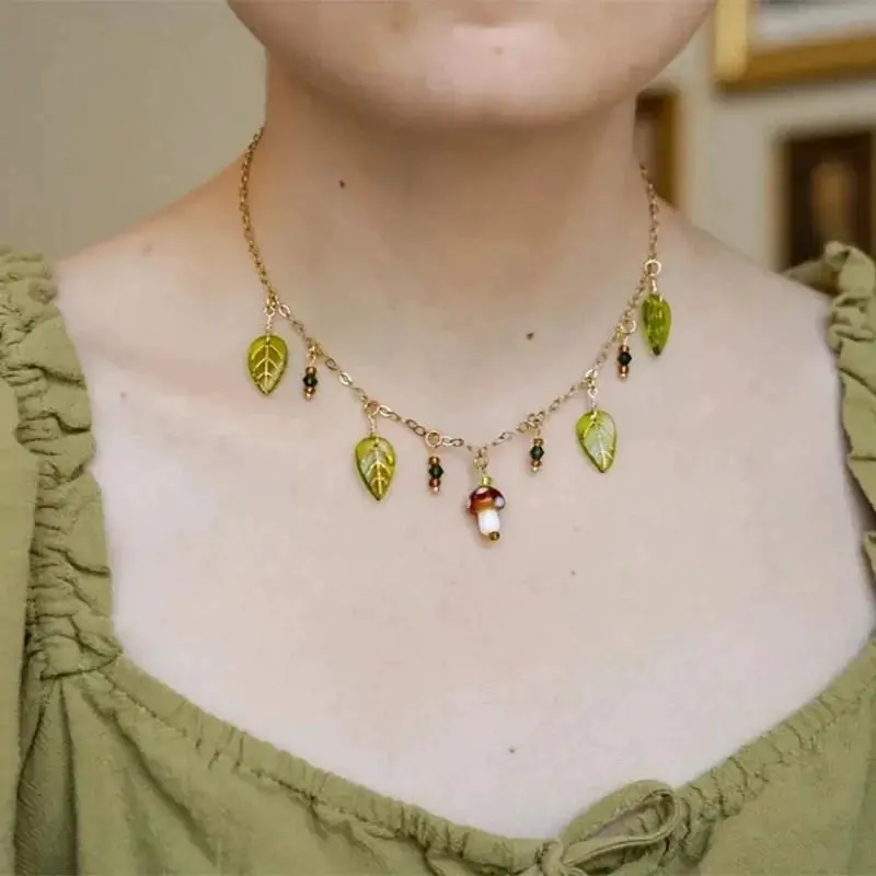 Women's Casual Chain-Link Necklace, Alloy Glass Leaf-Shape & Mushroom Pendant, All-Seasons Daily Wear Costume Jewelry, Leaf Shapes