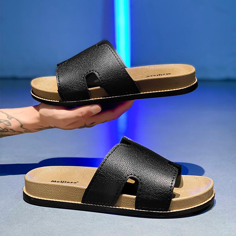 These Stylish Open-toe Slippers Are Perfect for Both Home and Outdoor Use. a New Spring/summer 2026 Men's Style, Plus-size, Lightweight, Non-slip, and Comfortable Sandals Ideal for Everyday Outings and Beach Activities.