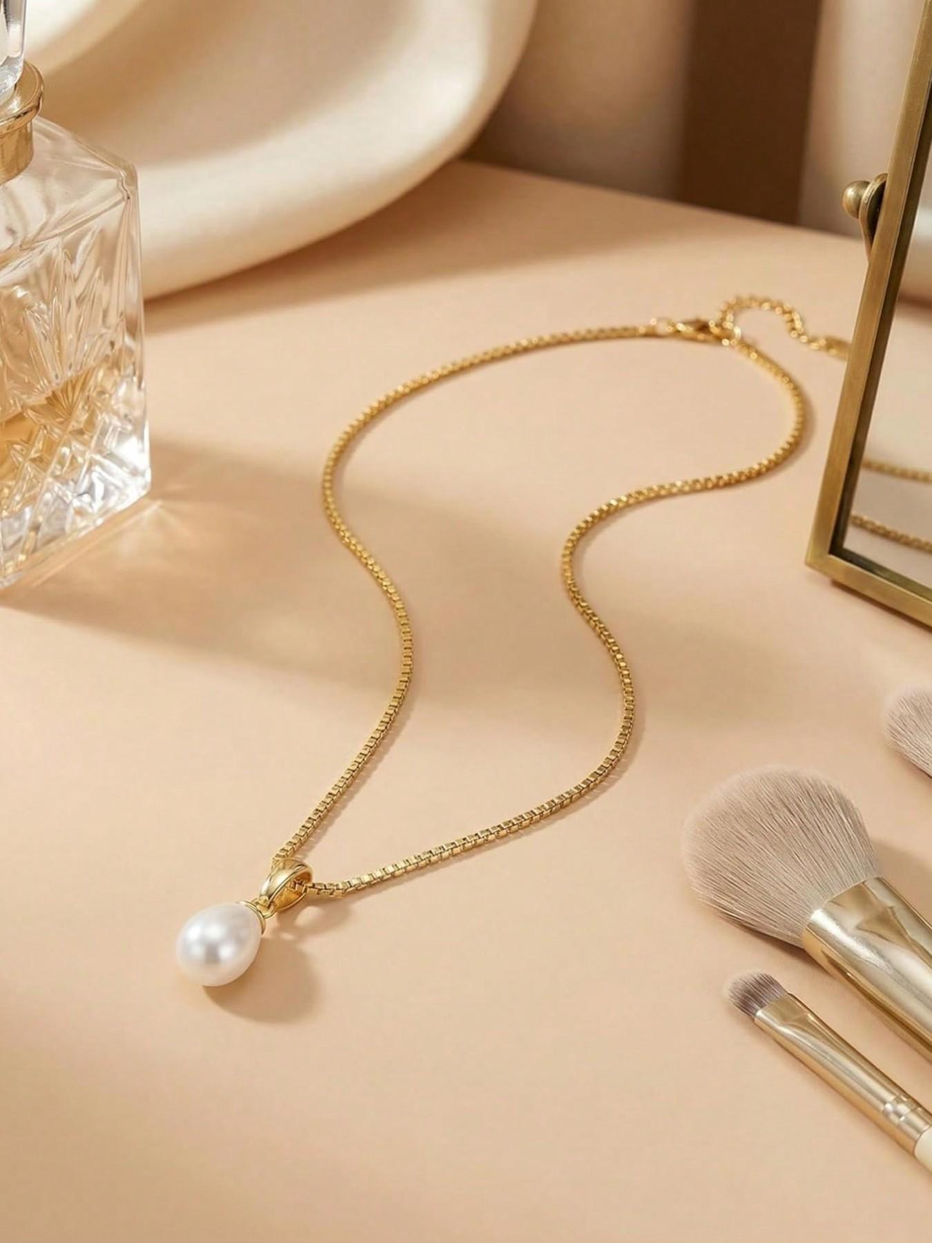 French Elegant Teardrop Pearl Necklace, Chain, Adjustable Length, Perfect for Daily, Travel, Date, Summer