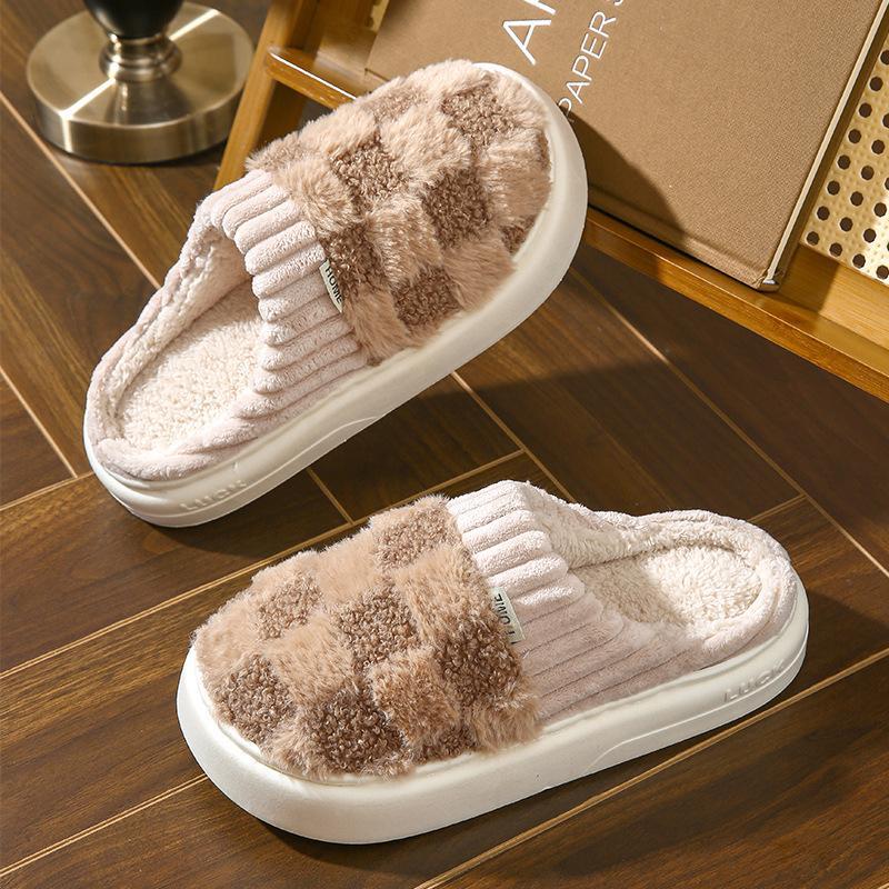 Cotton slippers for women, anti slip cashmere for warmth, monthly slippers for indoor home, cute and fluffy cotton mop Girl Footwear Flipflop