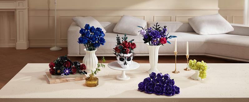 Supreowls Skull Roses Flower Bouquet Building Set, Botanical Collection Kit for Adult Women, Gift for Valentines Day for Her/Girlfriend/Mom/Wife/Couple, Goth Horror Skeleton Pot Home Table Decor Aesthetic