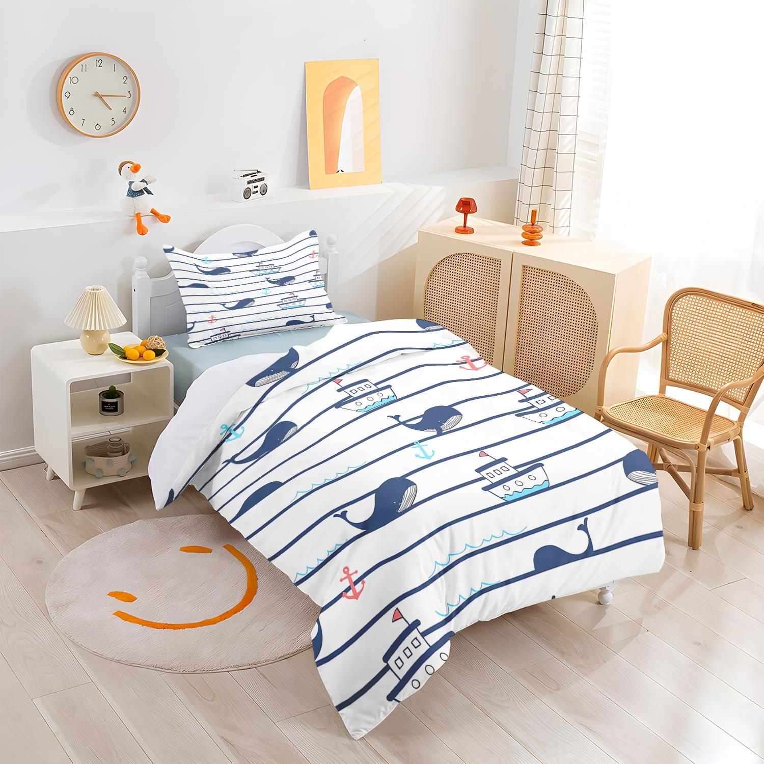 2-Piece Striped Whale Bedding Set, Racing Car Down Comforter Set, Blue and White, Bedroom Decor, Guest Room, 2D Cartoon Ocean Style, Flat Print (Includes 1 comforter cover + 1 pillowcase, no insert)