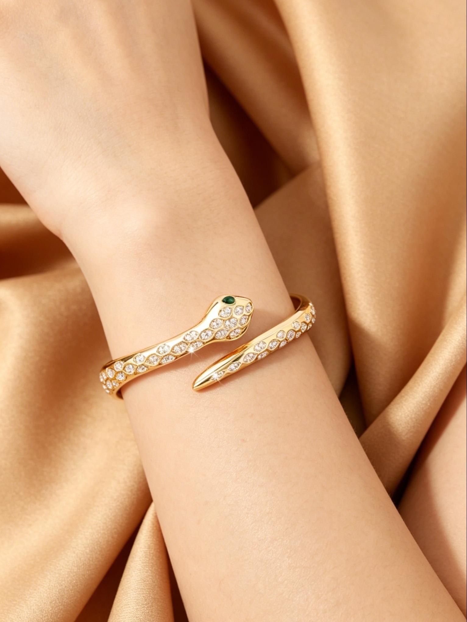 Snake Zircon Bracelet, Eye Snake Head Open Design, Lightweight Luxury Fashion Jewelry, Versatile Personality Accessory