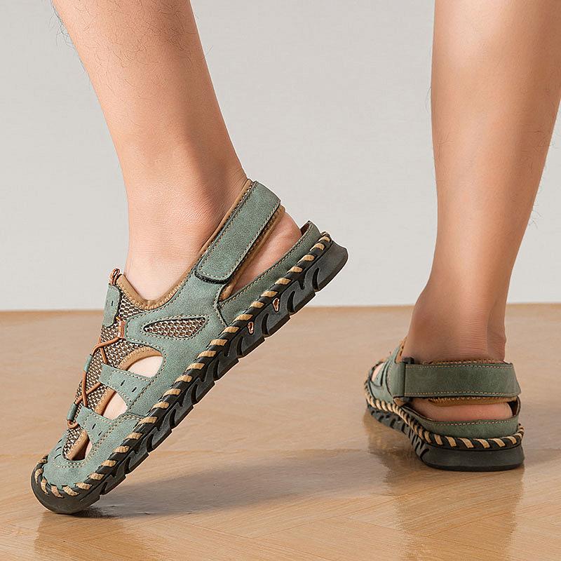 Men's breathable sandals that fit the toes, comfortable and anti-slip rubber soles, casual hook-loop fastening beach water shoes, men's outdoor shoes Footwear Slides