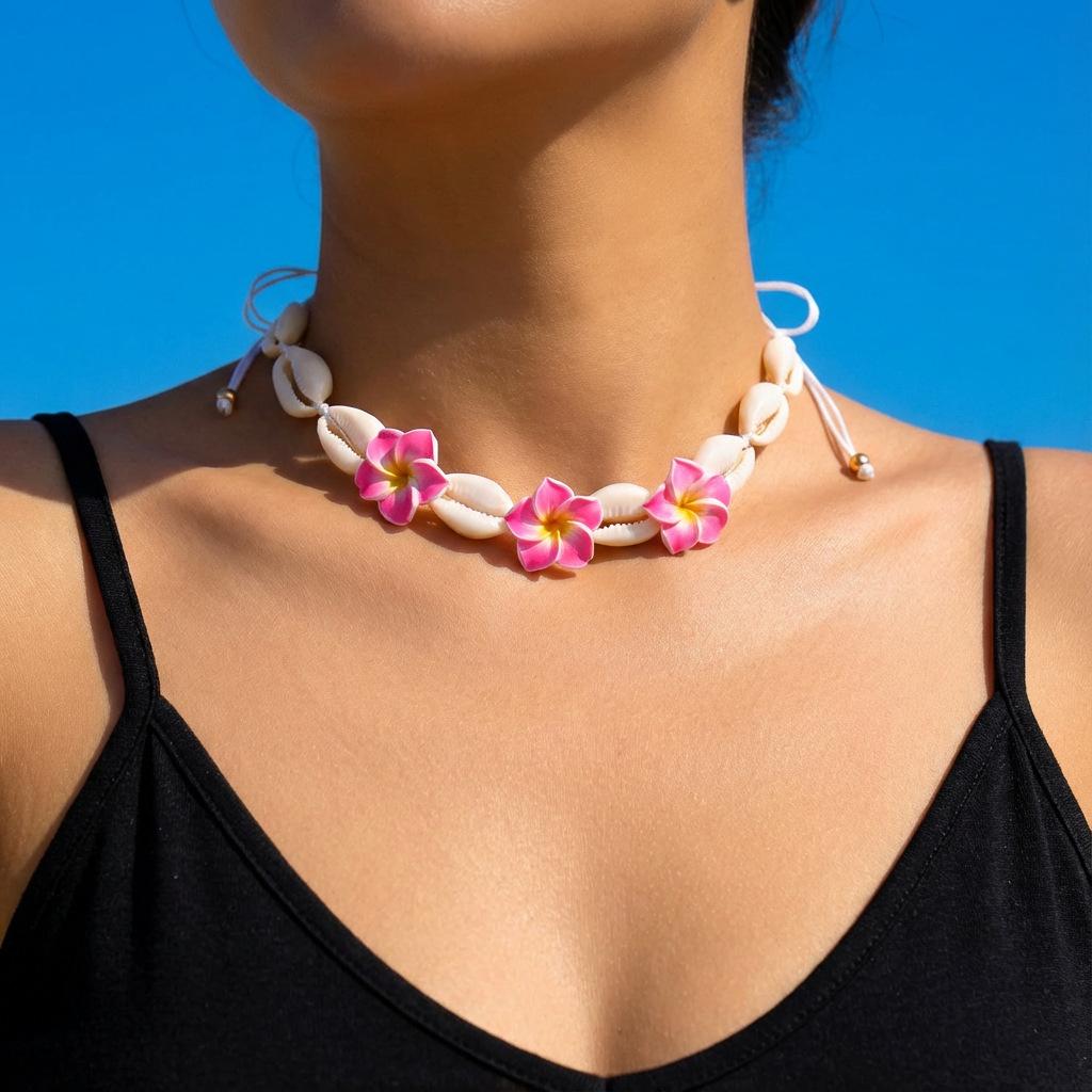 Boho Beach Necklace for Women Handmade Shell and Hibiscus Flower Pendant Summer Vacation Jewelry Tropical Resort Accessory Lightweight Bohemian Style Necklace